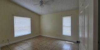 Single Family Home 3/2 Gallery 11