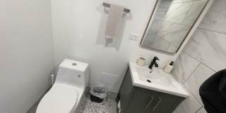 3116 N Damen Avenue Gallery 16