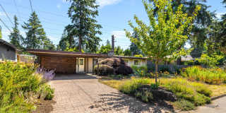 One-of-a-Kind Mid-Century Modern 4 Bedroom Retreat with Dream Backyard One-of-a-Kind Mid-Century Modern 4 Bedroom Retreat with Dream Backyard Gallery 3