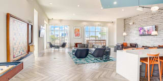 One 305 Central Gallery 27