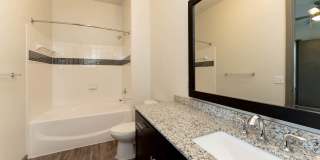 Crest at Park Central Apartments Gallery 31