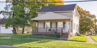 3 bedroom 3 bathroom Single Family Home Gallery 1