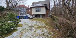 Townhouse perfect for "Socially Inclined" Students.  Get $1,000 upon closing!   TV's & mini-fridges in every bedroom Gallery 14
