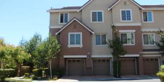 Pacific Terrace Townhouse 1006 Aquamarine Gallery 1