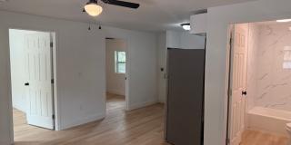 4605 North Hubert Avenue - 19 Gallery 4