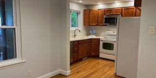 Spacious 3-Bedroom, 2-Bath located in the heart of Carrboro Gallery 5