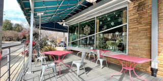 1718 Scales Street Gallery 53