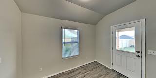 Spacious 3 Bedroom 2 Bath Home in Mustang Schools Gallery 9