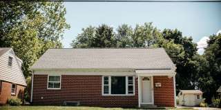 Charming 2 Bedroom Single-Family Home with Detached Garage – Millersville Borough Gallery 1