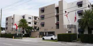 201 NW 72nd Ave Gallery 1