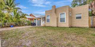 630 33rd St Gallery 1