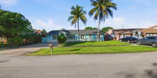 561 NE 38th St 561 NE 38th St Gallery 1