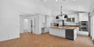 415 Heliotrope Avenue 1/2 Gallery 8