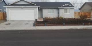 290 Emigrant Gallery 1