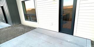 New, Pet Friendly, 2 bed 2 bath Townhouses! Gallery 16