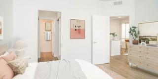 Vista Del Lago Gallery 52