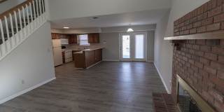 3 bedroom duplex in Southern Columbia. Gallery 4