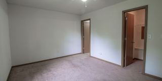 Large 4 bedroom Duplex Gallery 19