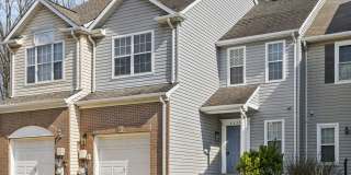 Upscale 3 bedroom Townhouse in Bowie Gallery 1
