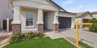 5028 E Shady Glen Avenue Gallery 3