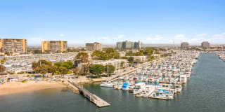 WAYFARER APARTMENTS + MARINA Gallery 60