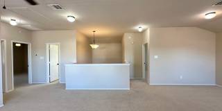 1/2 Off 1st Months Rent!  Viewable Now!  Price Drop! Gallery 43