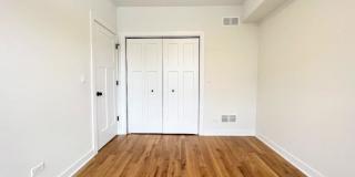 2207 W Eastwood Gallery 10