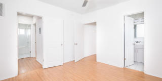 1863 10th St. Gallery 16