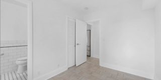 926 Park Ave Gallery 16