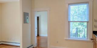 397 Washington St Gallery 8