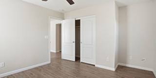 SPACIOUS & CLEAN 2 STORY, 4 BEDROOM, 2.5 BATH IN NATOMAS Gallery 23