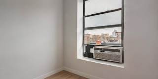411 Manhattan Avenue Gallery 6