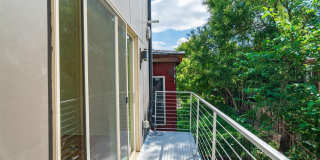 1642 N MARSHALL Street Gallery 21