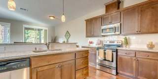 Amazing luxury home for rent!! Gallery 1