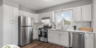 5 Bedroom Home in Crystal Gallery 1