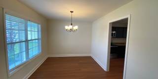 3 Bedroom 2 Bath home in LEXINGTON. Gallery 6