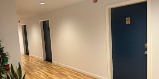 491 W 8th Ave Gallery 3