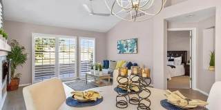 Beautiful Townhome in Ken Caryl – Available Now! Gallery 7