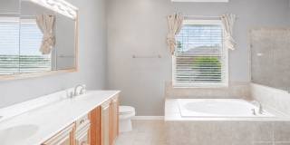 Spacious 4-Bedroom Home in Desirable Riverview Location with Excellent Schools Gallery 27