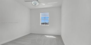 2425 SE 28TH DR Gallery 35