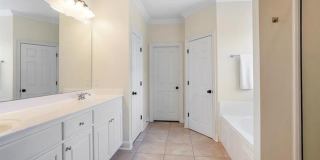 4 Bedroom House House in Gated Community| Community Pool & Gym 4 Bedroom House House in Gated Community| Community Pool & Gym Gallery 7