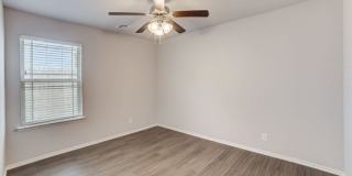 2639 East 1st Street Gallery 16