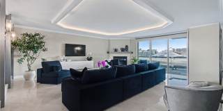 2857 PARADISE Road Gallery 1