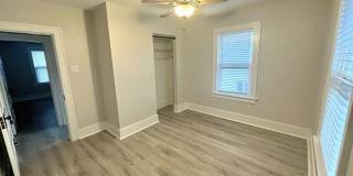 5 Bedroom / 2 Bath House - NEAR SEMO's CAMPUS Gallery 17