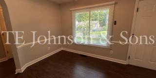 Charming One Level 3 Bedroom Home with Fenced Yard, Garage, and Deck Gallery 9
