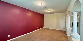 Viewable Now!  Small Pets Accepted! Gallery 5