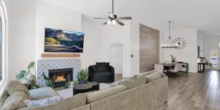 665 W MINTON Drive Gallery 12