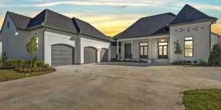 109 Trailing Oaks Drive Gallery 1