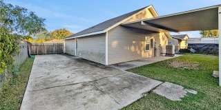 528 GROVEWOOD Drive Gallery 16