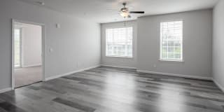 Crest at Burkitt Ridge Apartments and Townhomes Gallery 16